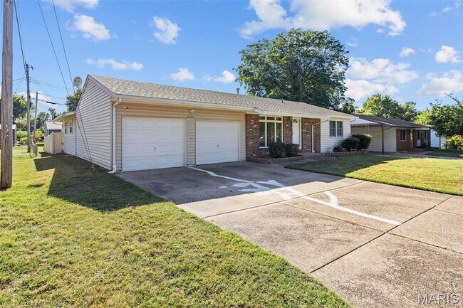 Building Photo - 3205 Fleet Ln