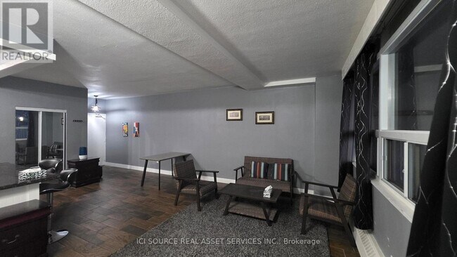 Photo du bâtiment - 15 Nicklaus Dr