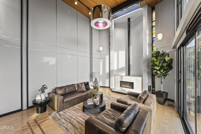 Foto del edificio - 1101 Outlook Ln
