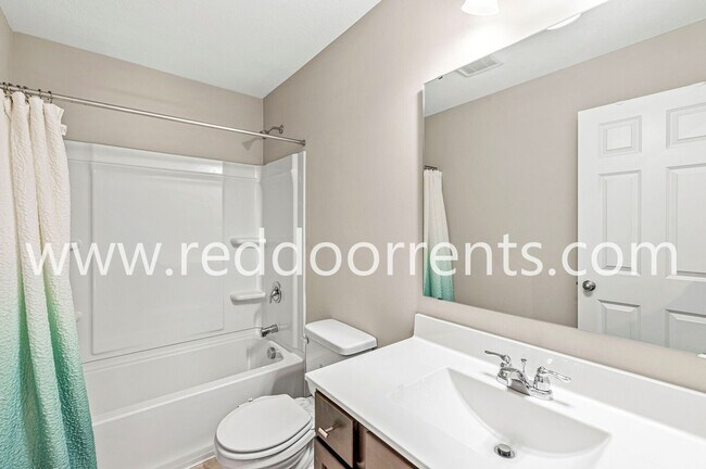 Foto del edificio - Coming Soon! Charming Home Near Historic D...
