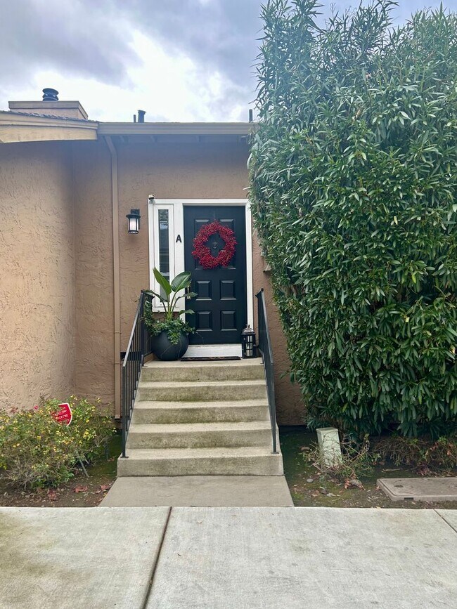 Photo - Willow Glen Townhome with Gorgeous Patio