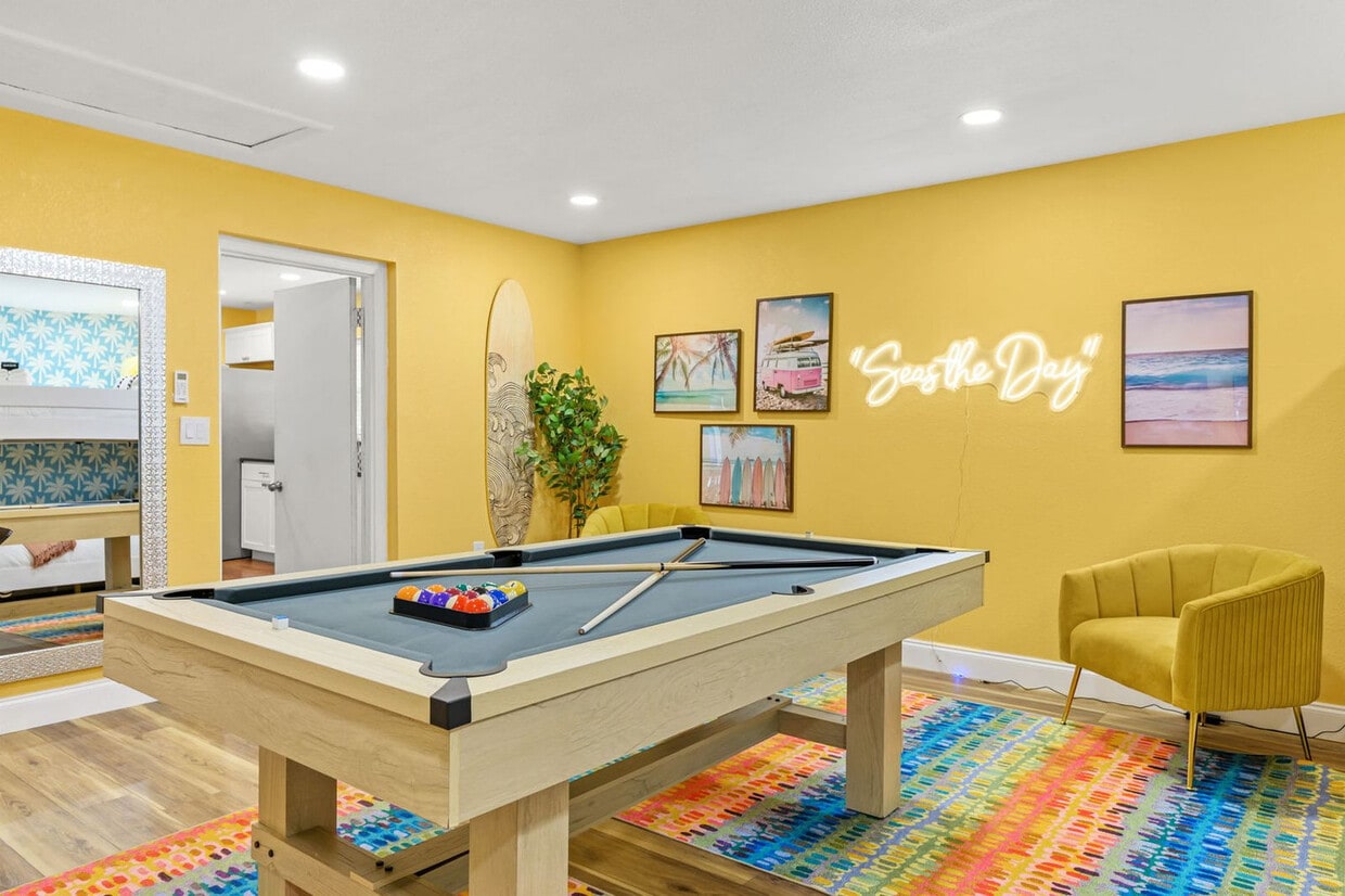 Foto principal - 11253 51st Ave N