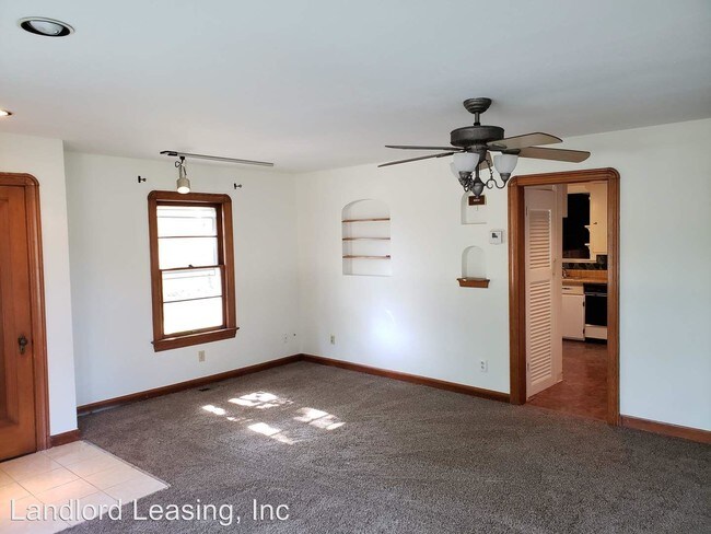 Building Photo - 2 br, 2 bath House - 717 W. 32nd Street