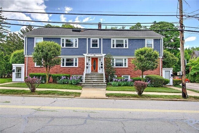Foto del edificio - 145 Butler Ave