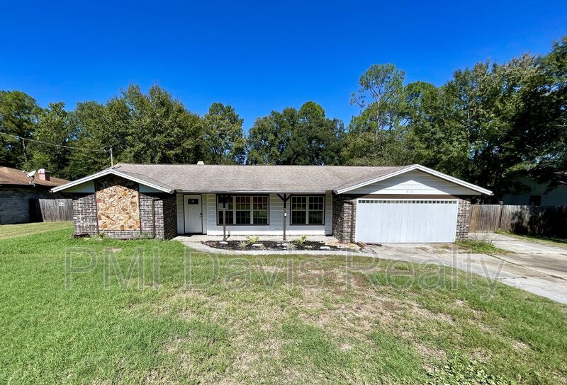 Foto principal - 415 Raggedy Point Ct