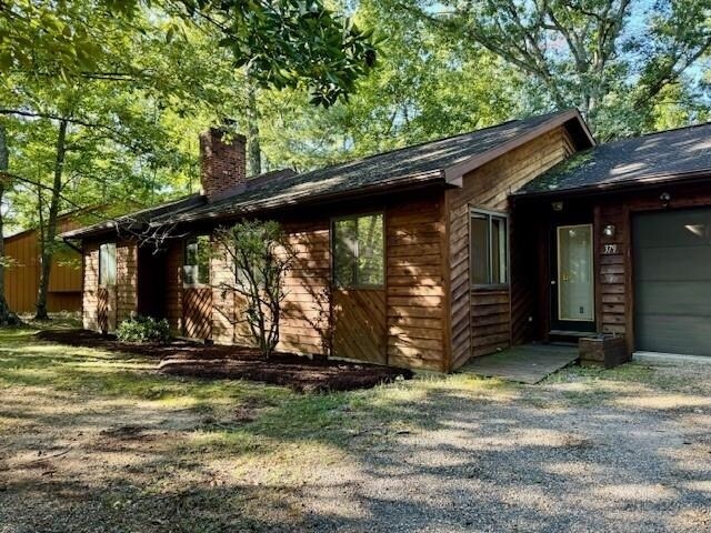 Primary Photo - 379 Cub Ln