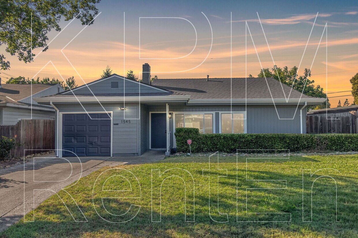 Foto principal - 1545 Douglas Rd
