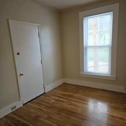 Building Photo - 13 Pennacook St