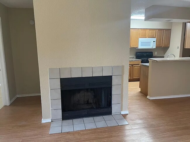 Foto del edificio - 3414 Colonial Pl