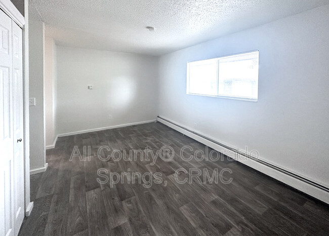 Building Photo - 2119 Preuss Rd