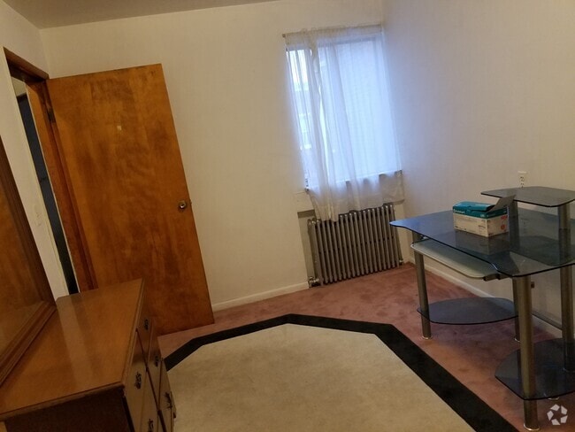 bedroom 1 - 10 Cable Pl