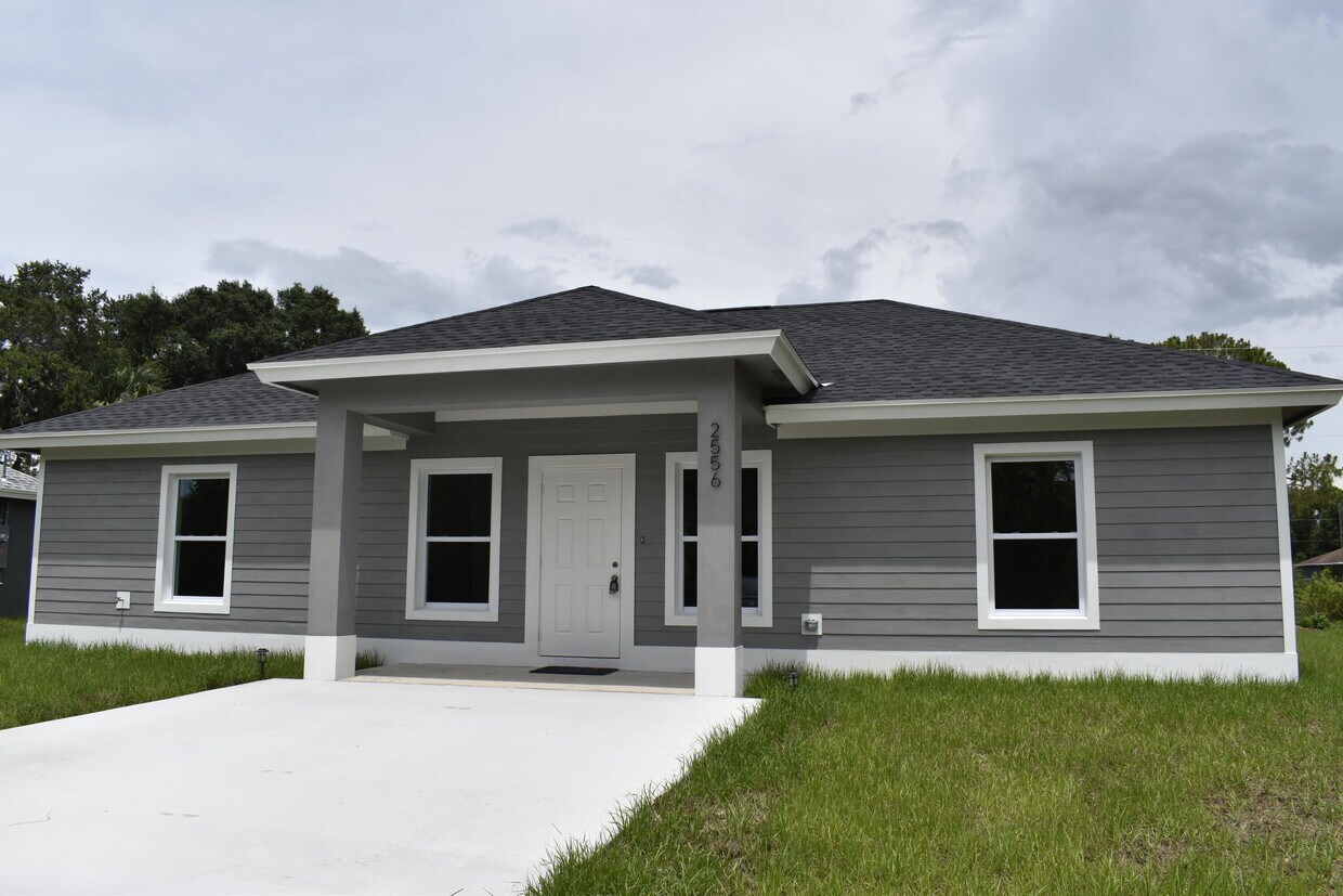 2556 NW 34th Ave, Okeechobee, FL 34972 House Rental in Okeechobee, FL