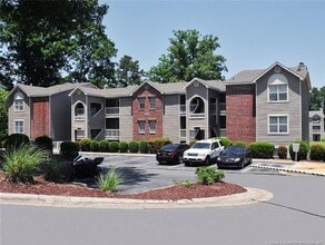 Building Photo - 663 Bartons Landing Pl