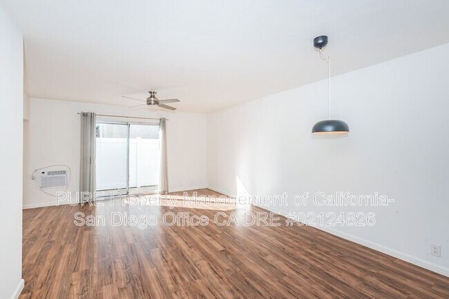 Foto del edificio - 2735 Hornblend St