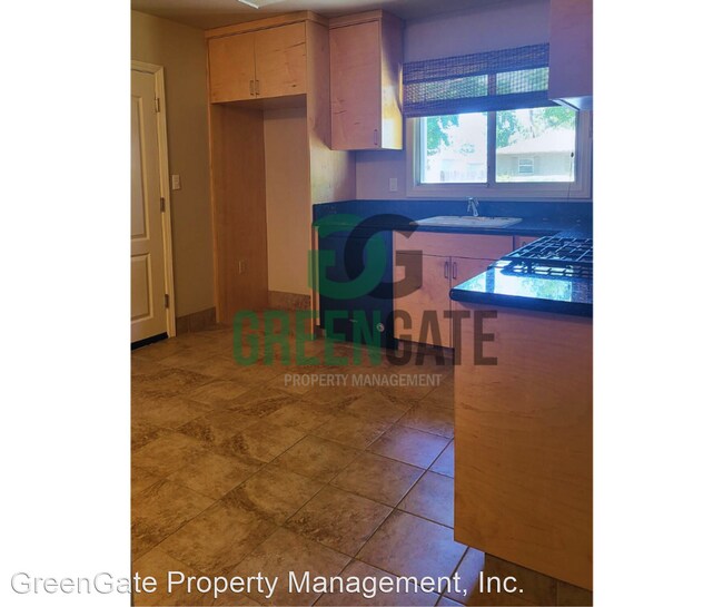 Foto del edificio - 3 br, 1 bath House - 1318 Suzanne Dr