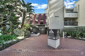 Building Photo - 4900 Overland Ave
