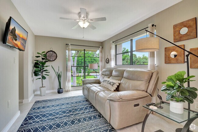 Building Photo - 16436 Timberlakes Dr