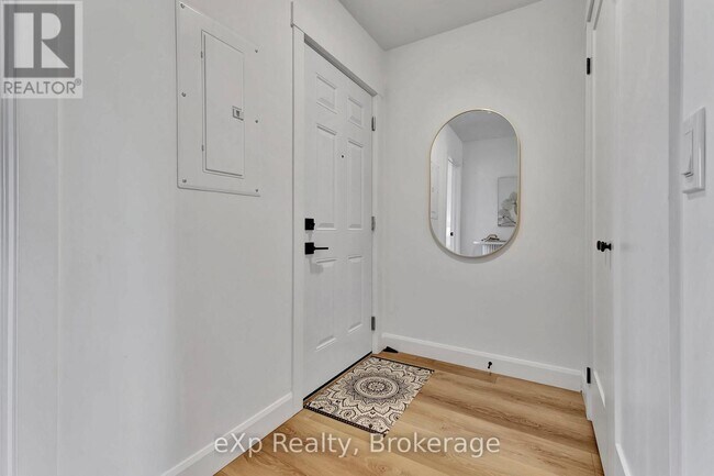 Photo du bâtiment - 27 Malcolm Cres