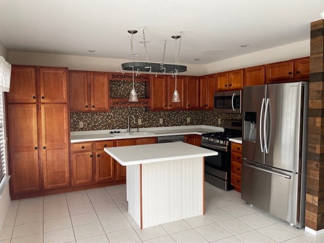 Foto del edificio - 8116 Heritage Dr