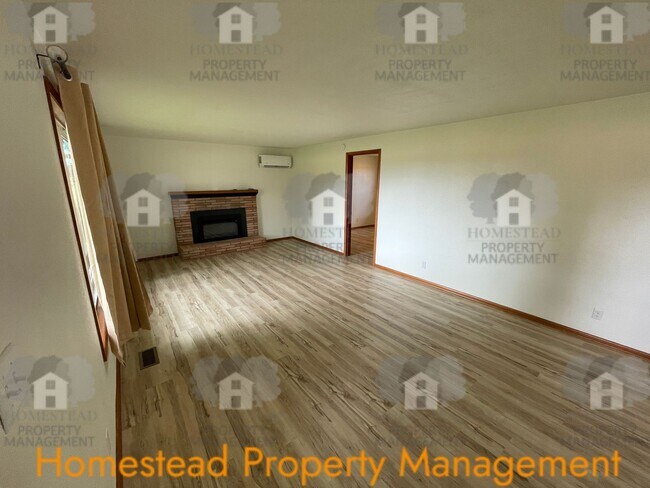 Foto del edificio - Welcome To The Quiet Farm life!