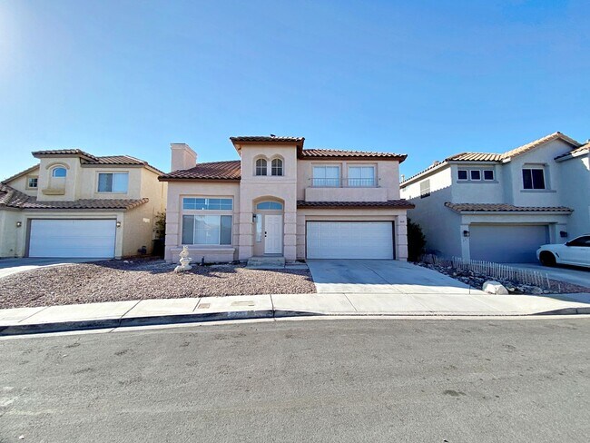 Building Photo - REMODELED 3 BEDROOM HOME IN GREEN VALLEY