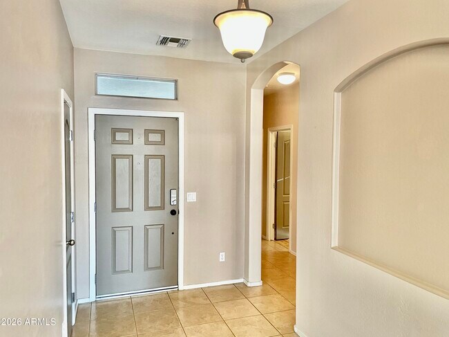 Foto del edificio - 17456 W Ashley Dr