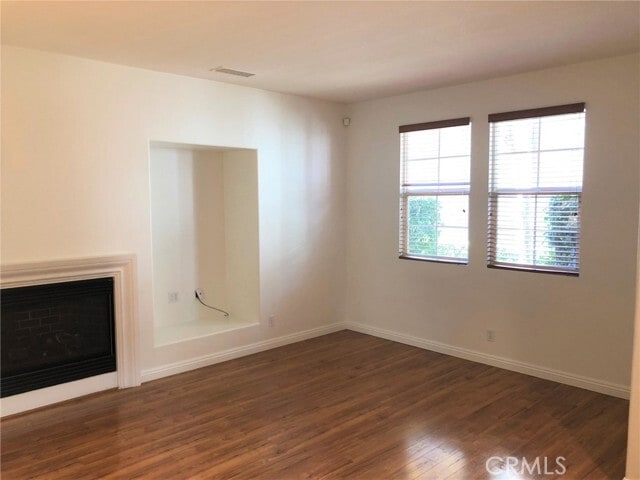 Building Photo - 43 Bluff Cove Dr