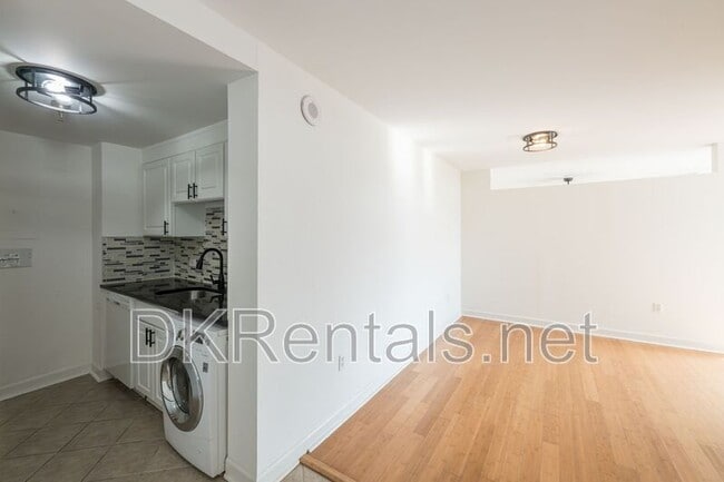 Photo - 375 Ralph McGill Blvd NE House