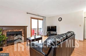 Foto del edificio - 1901 Ravens Crest Dr