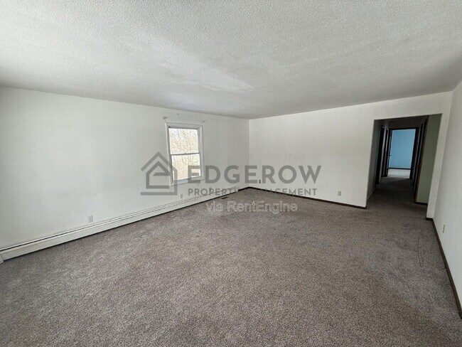 Foto del edificio - 8797 Morse Lake Ave SE