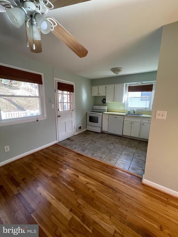 Foto del edificio - 3311 Glenway Dr