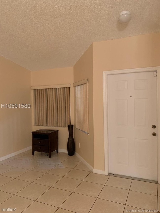 Building Photo - 3 br, 2 bath House - Stirling Meadows