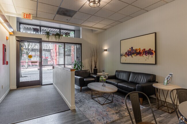 Vestíbulo - Fifth Avenue Place Apartments