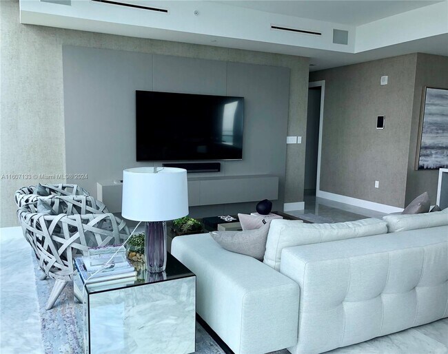 Foto del edificio - 1451 Brickell Ave