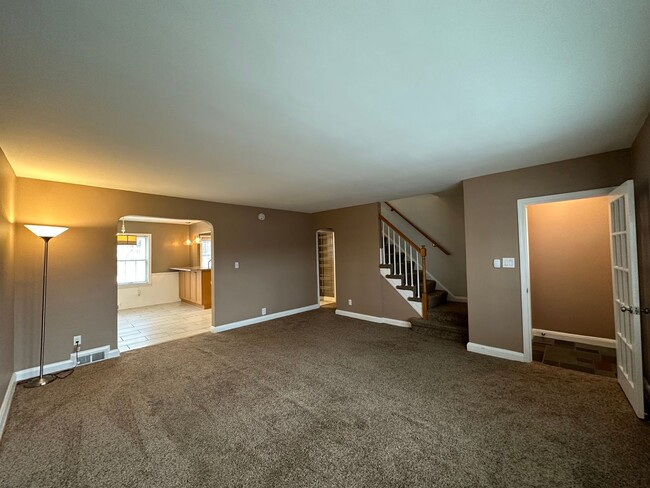 Foto del edificio - Stunning 3Bedroom Townhome in Parkville