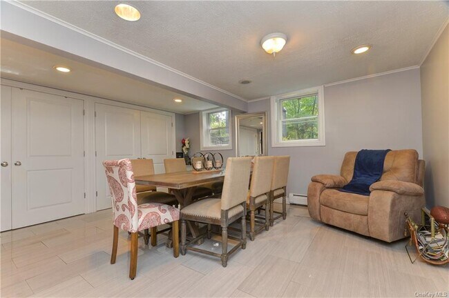 Building Photo - 14 Seabird Ave