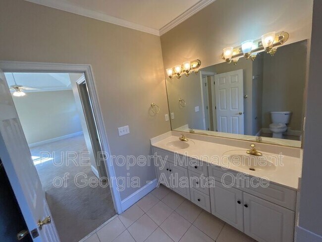 Foto del edificio - 234 Stonington Dr