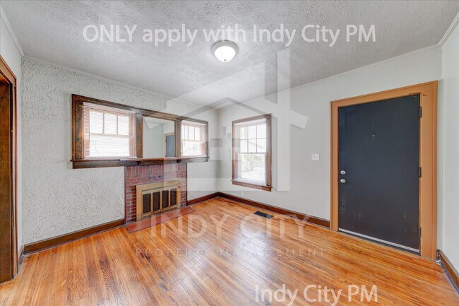 Photo - 953 N Linwood Ave House
