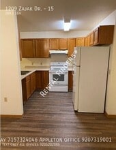 Building Photo - 1209 Zajak Dr