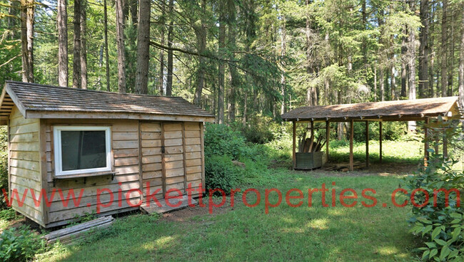Building Photo - Large 3 Bedroom Tudor in Port Ochard