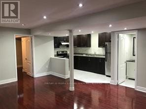 Photo du bâtiment - 20 Washburn Rd