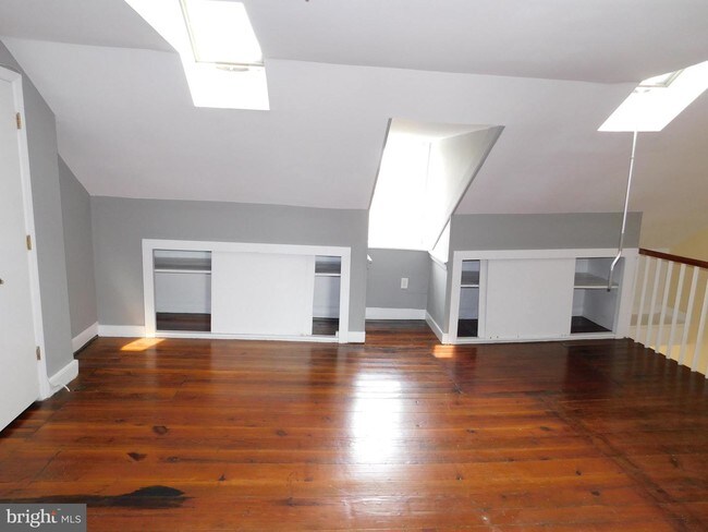 Foto del edificio - 703 Caroline St