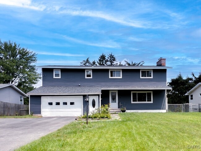 Foto del edificio - 7189 Coventry Rd N