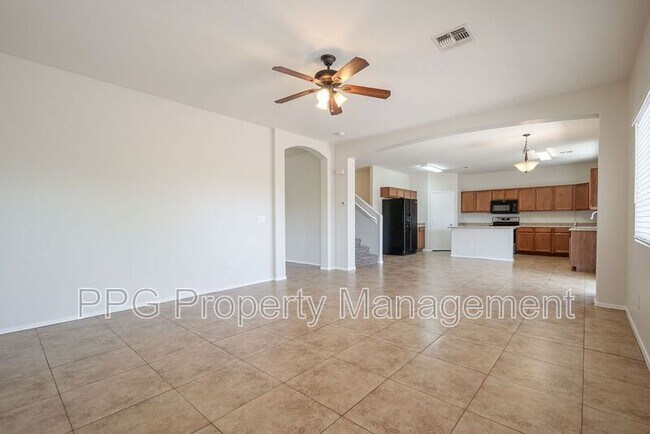 Building Photo - 23897 W Bowker St