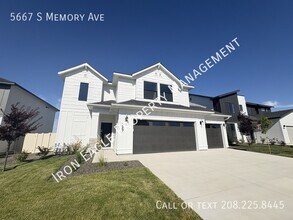 Building Photo - 5667 S Memory Ave