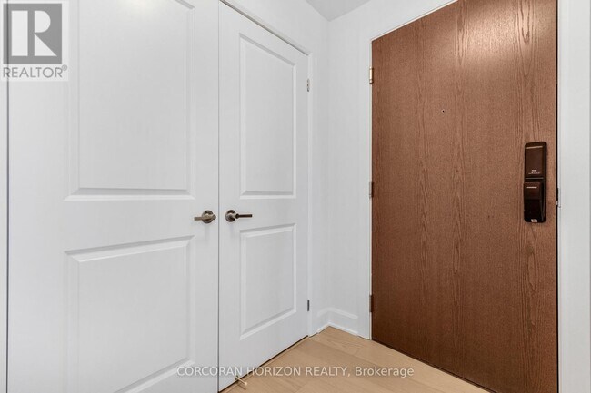 Building Photo - 3240 William Coltson Ave