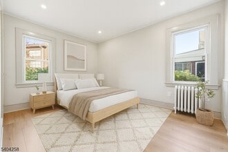 Building Photo - 28 State St