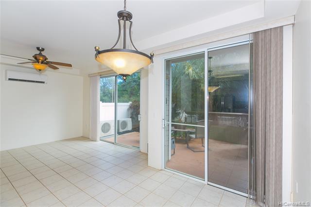 Building Photo - 92-1543 Ali'inui Dr