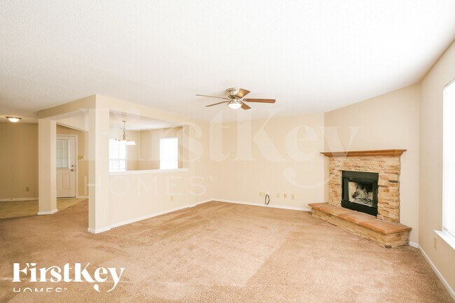 Foto del edificio - 10871 Zimmerman Ln
