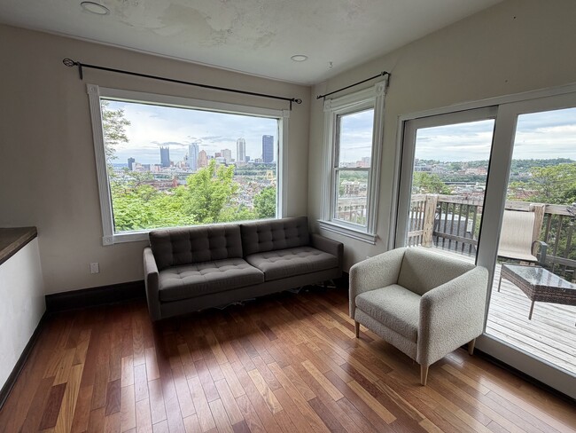 Living Room view 2 - 5 Nusser St